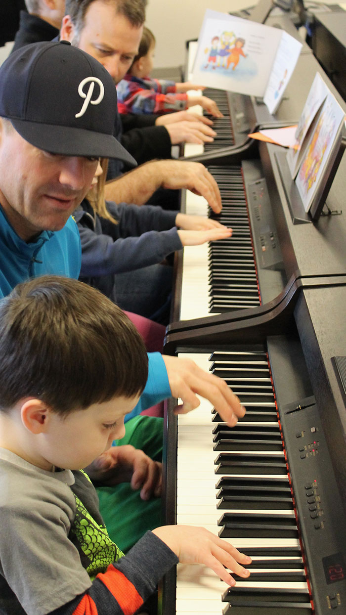 Group music lessons at Harmony Road Music Center